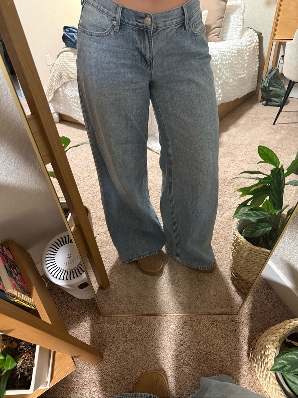 Aeropostale Low rise Wide-Leg Women's Jeans in Light Blue size 12